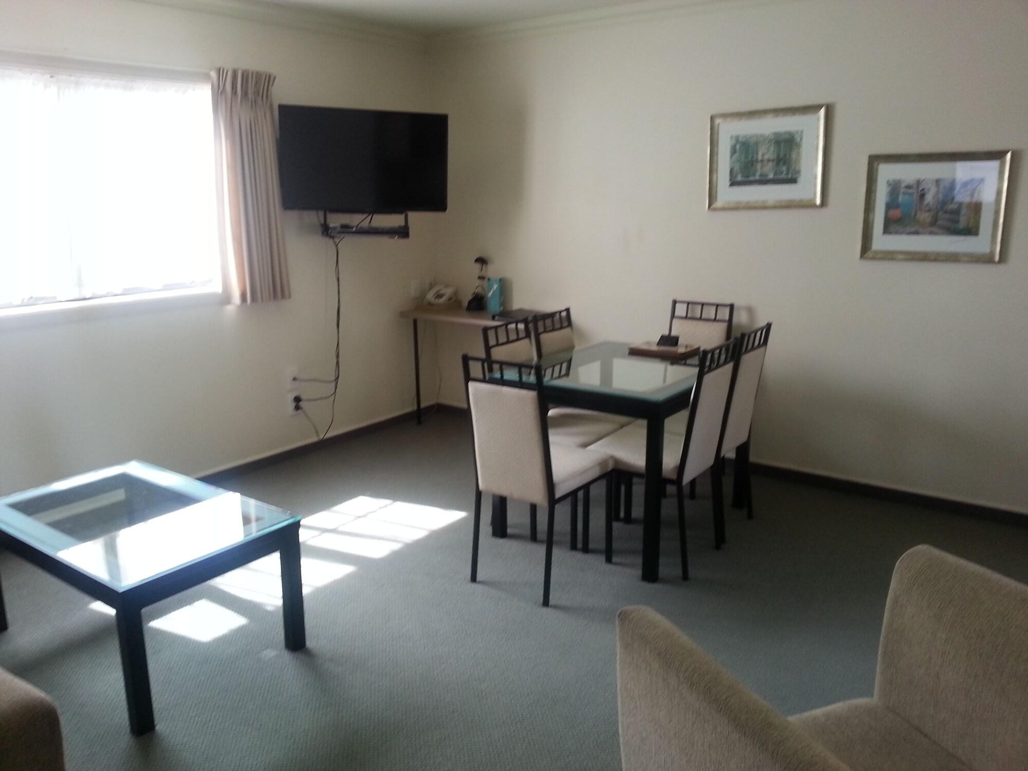 Stay 280 & Stay 284 Rotorua - Refurbished Modern Accommodation Exterior photo